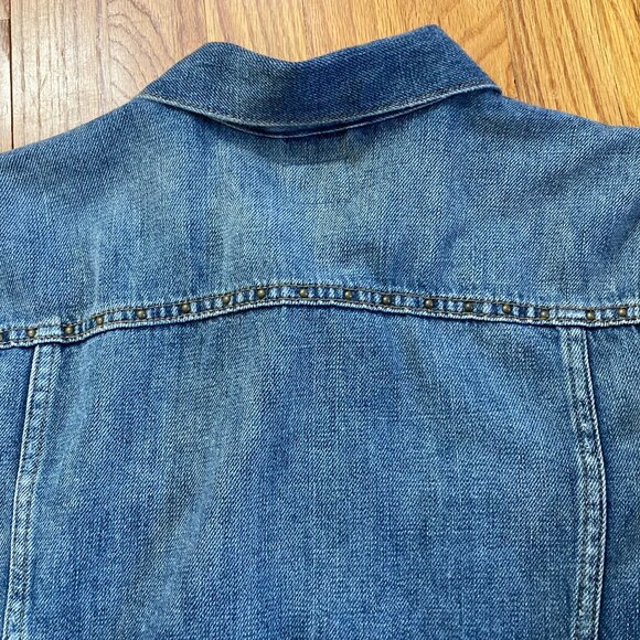Gap 1969 Women's Iconic Jean Jacket Edgy Metal Studs, Classic Medium Fade, Large - Picture 9 of 15